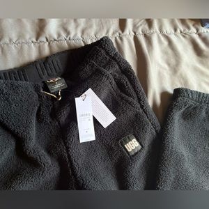 UGG Dilan Sherpa Joggers. Black. Size small. Brand new with tags. Open to offers